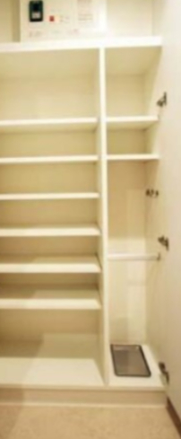 玄関　毎日通る玄関はこちらです