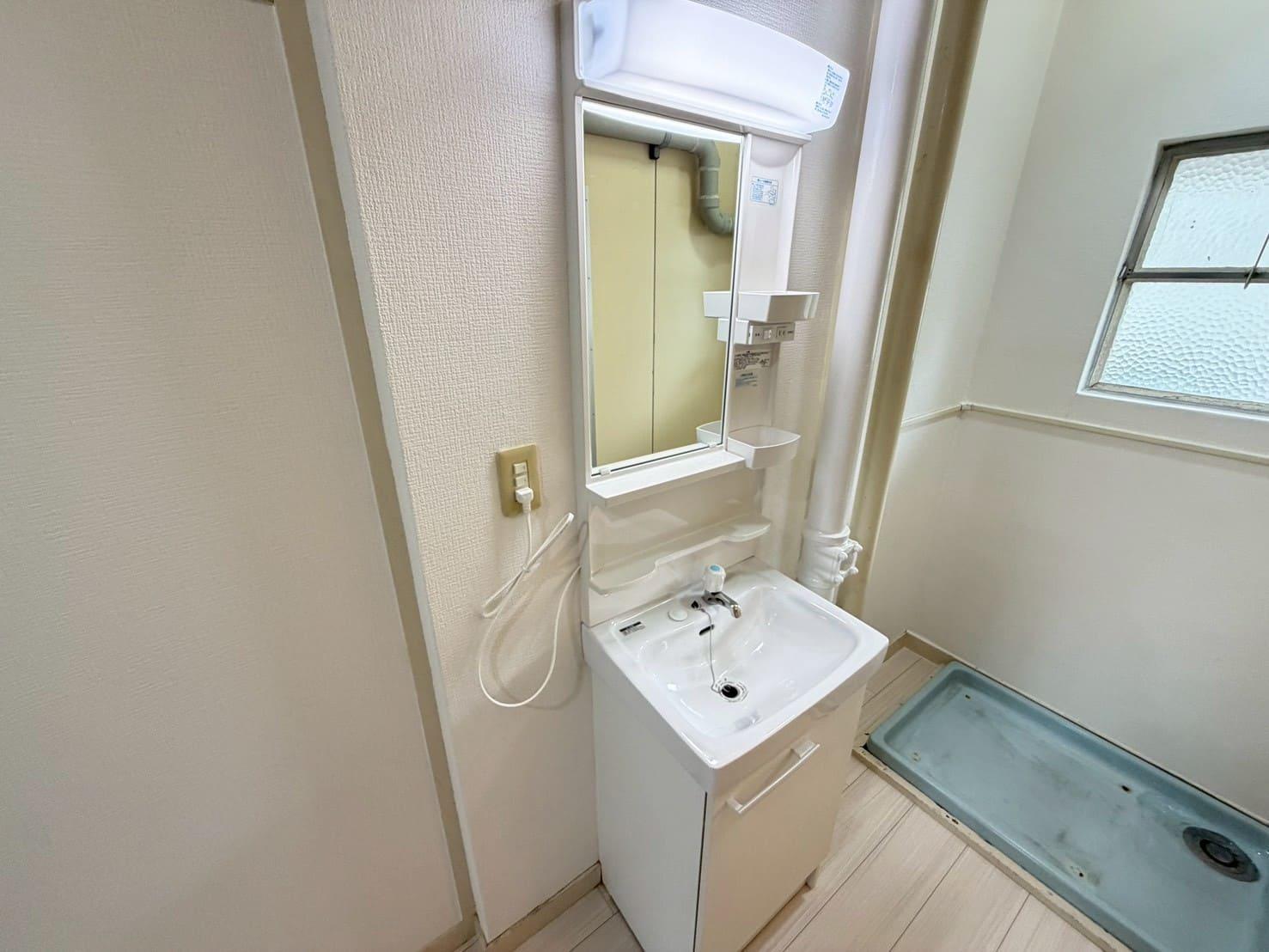 洗面設備　独立洗面台