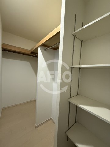 収納　ジオ新町　収納