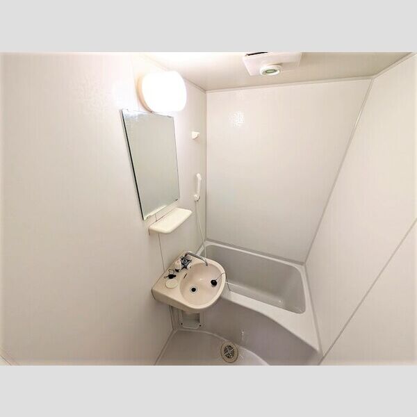 バス・シャワールーム　浴室