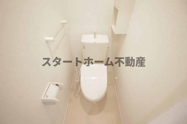 トイレ　落ち着いたトイレです