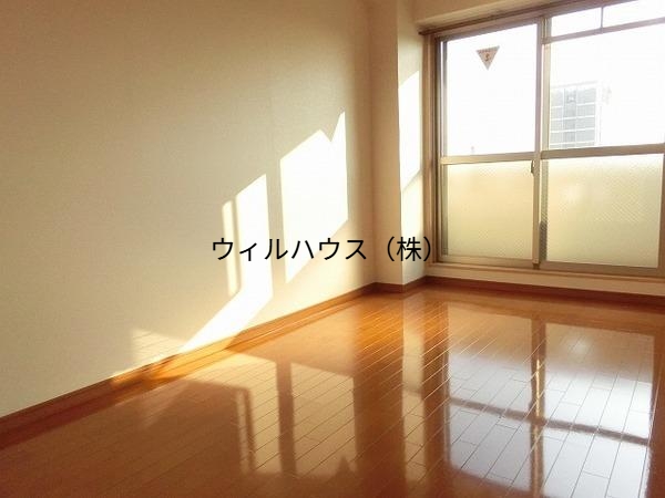 その他部屋・スペース　明るい洋室！