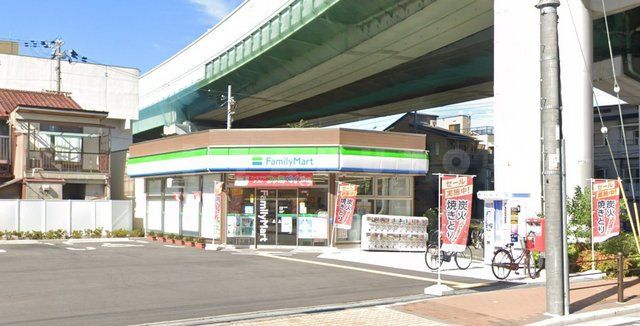 コンビニ　ファミリーマート 中宮店（コンビニ）まで418m