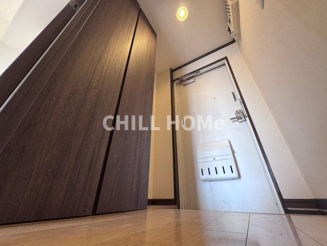 玄関　当社、チルホームのHPもご覧ください(^^)/物件情報多数♪