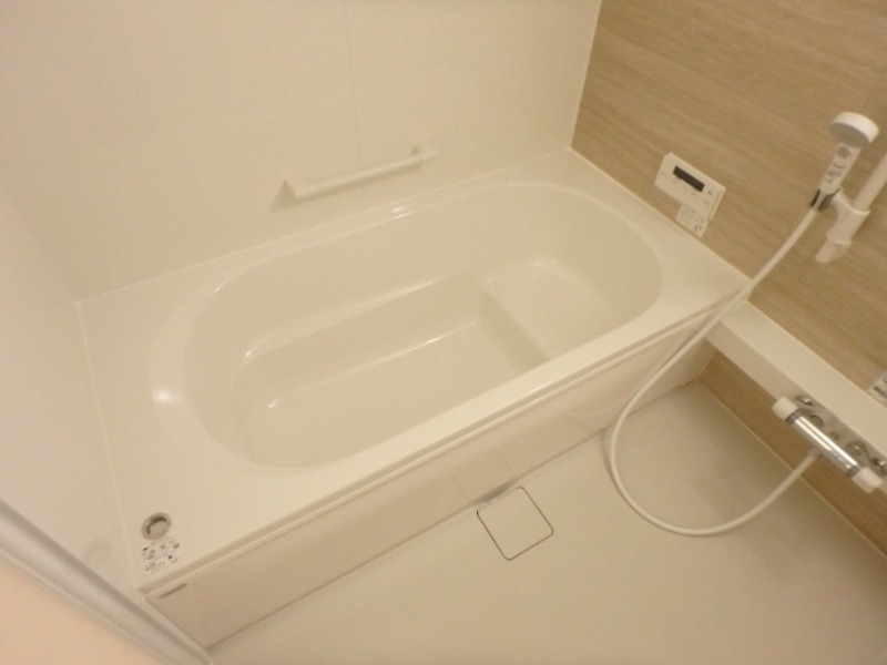 バス・シャワールーム　図面と現状に相違がある場合には現状を優先