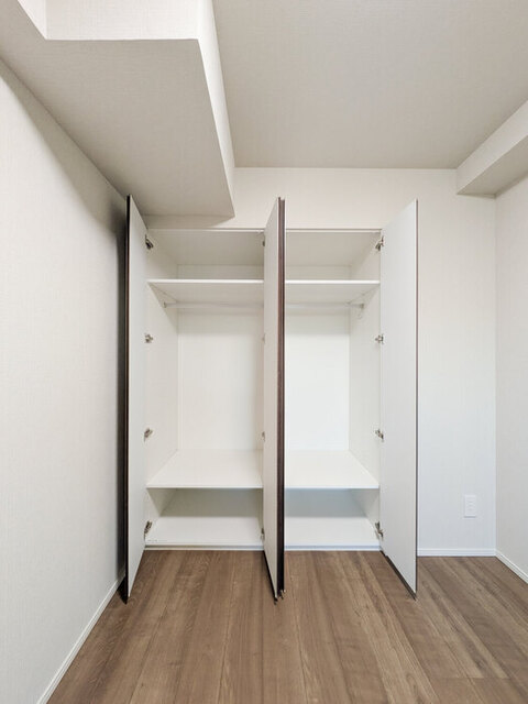 収納　クローゼット？