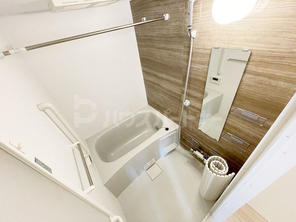 バス・シャワールーム　バルコニー