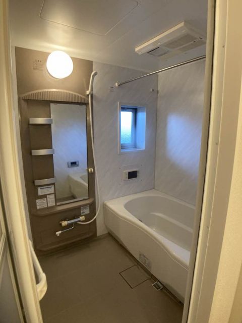 バス・シャワールーム