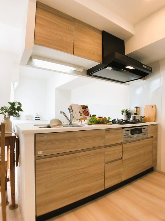 キッチン　※同建物同タイプ別住戸写真