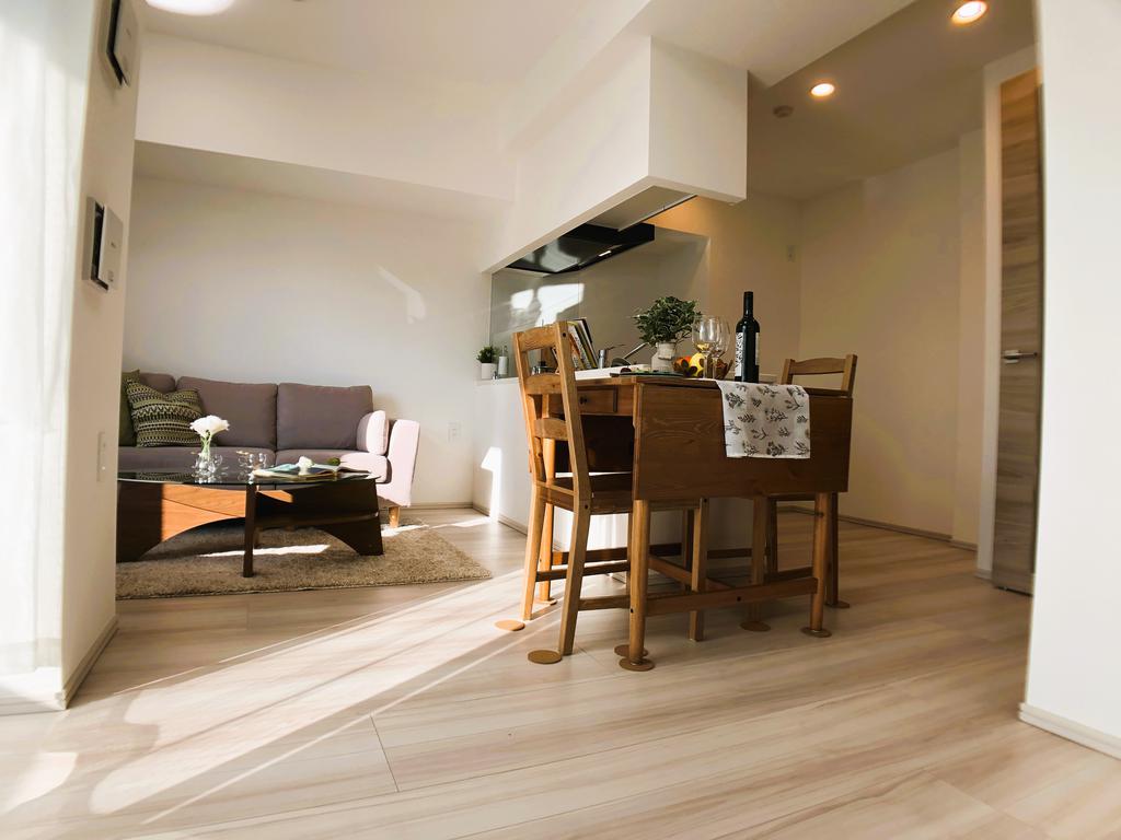 居室・リビング　※同建物同タイプ別住戸写真