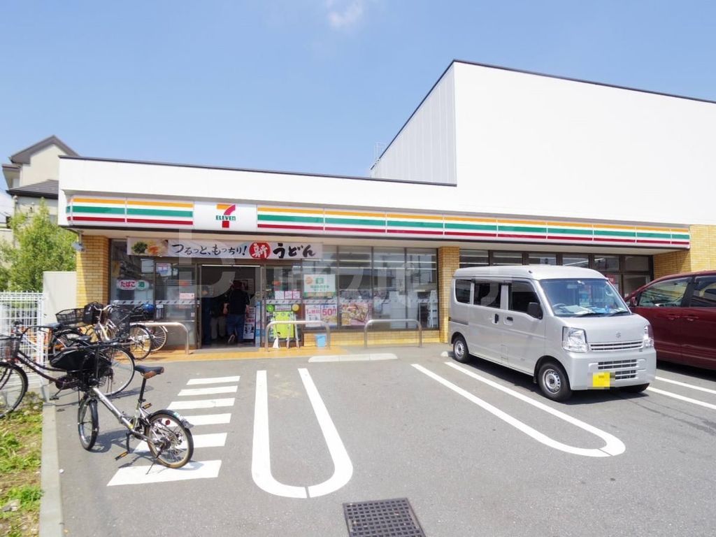 コンビニ　セブンイレブン葛飾四つ木4丁目店（コンビニ）まで20m