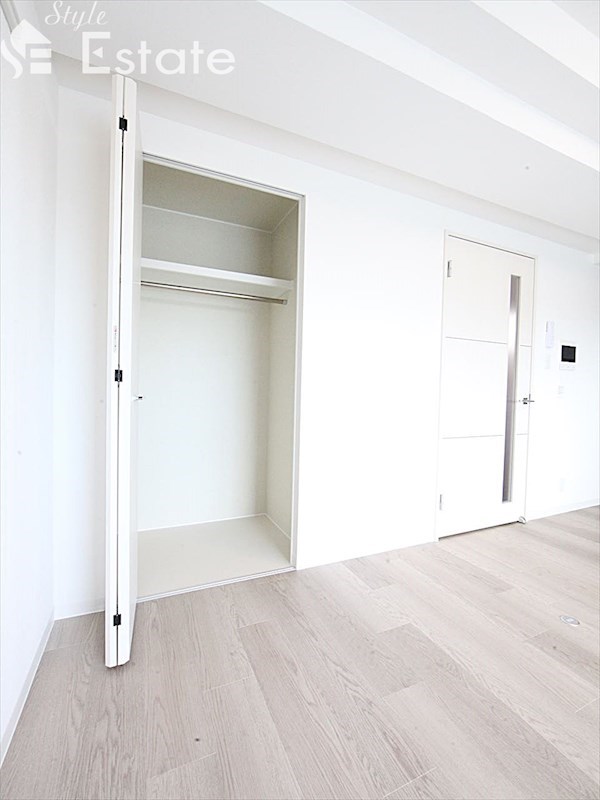 収納　クローゼット