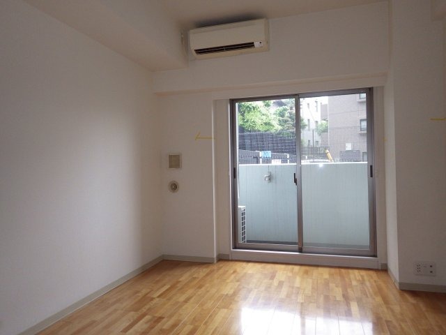 居室・リビング　同タイプの部屋です