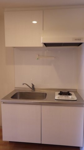 キッチン　同タイプの部屋です