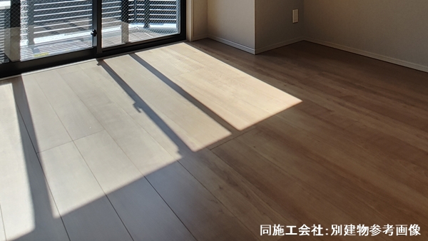 居室・リビング　高級感のある室内デザイン※同仕様