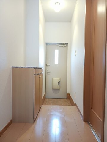 玄関　明るい玄関です