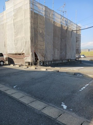 駐車場　車をお持ちの方に嬉しい駐車場付きの物件です