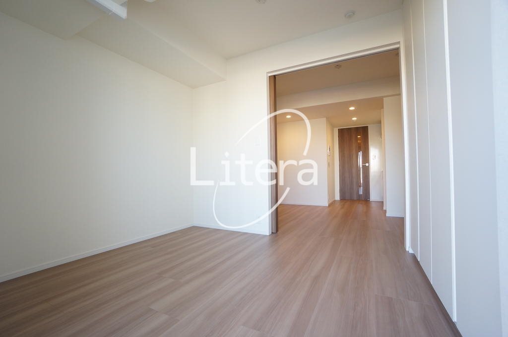 居室・リビング　反転タイプ