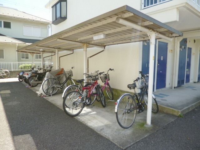 その他共有部分　★屋根付き駐輪場★