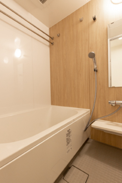 バス・シャワールーム　※写真は同タイプ住戸です。