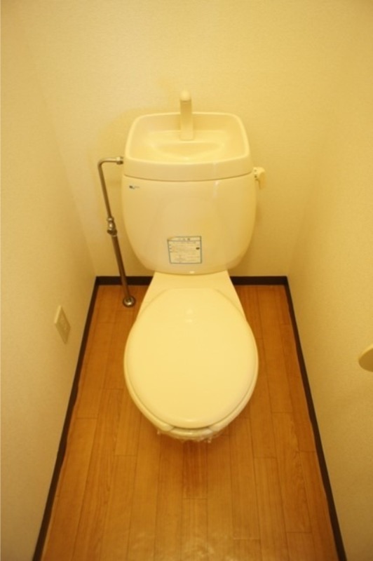 トイレ　図面と現状に相違がある場合には現状を優先