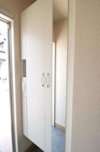 玄関　※同じ施工の参考写真です※