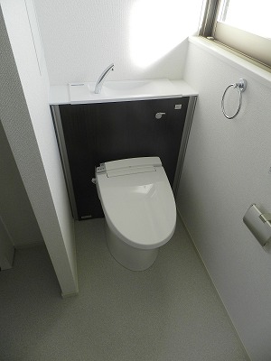 トイレ　※別部屋参考写真