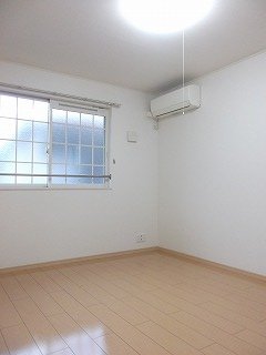 その他部屋・スペース　明るい色調の室内です