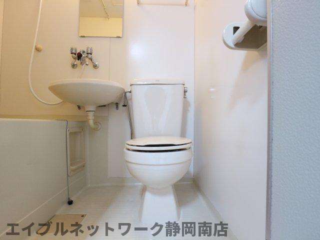 トイレ　イメージ