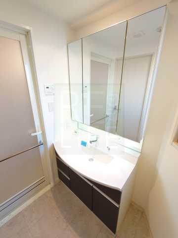 洗面設備　レジディア根岸