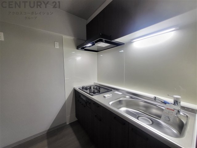 キッチン　3口ガスコンロ付いてます♪