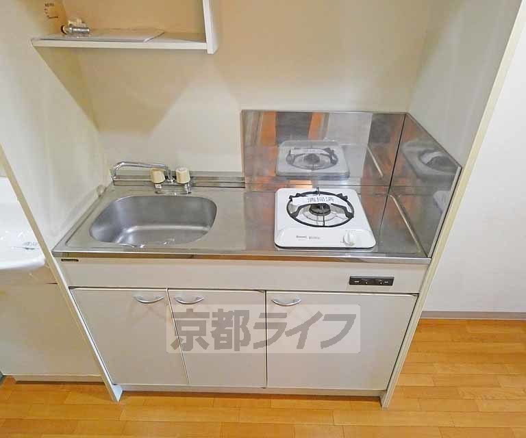 キッチン　キッチンです。