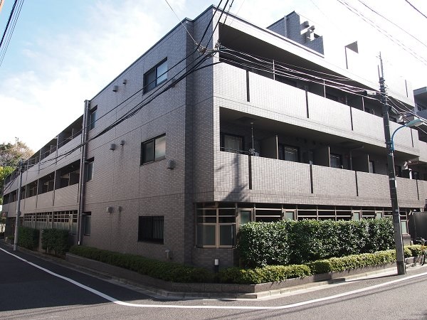 建物外観　ルーブル早稲田の外観☆