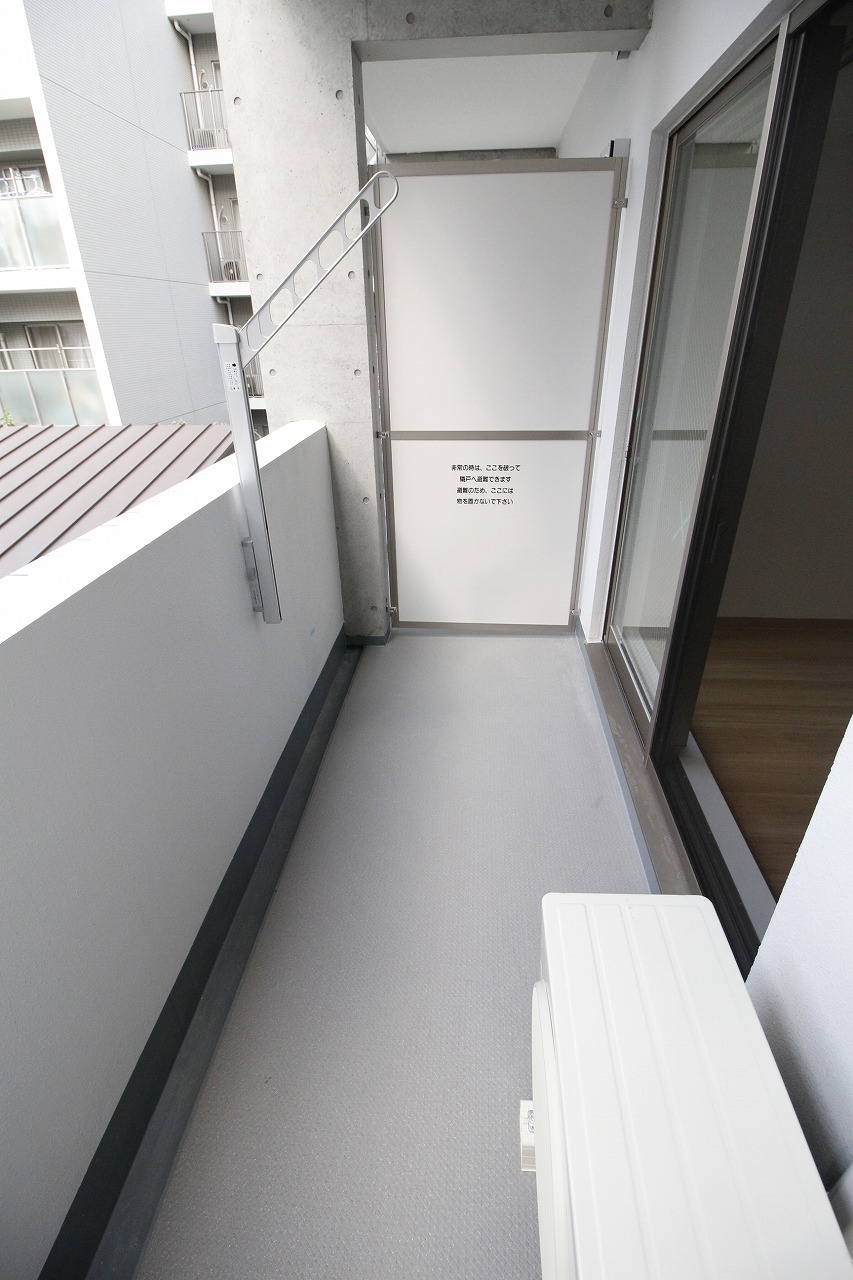 バルコニー　別の部屋の写真です