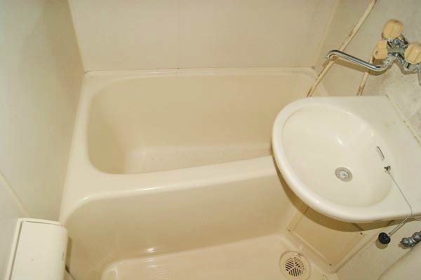 バス・シャワールーム　同型イメージ