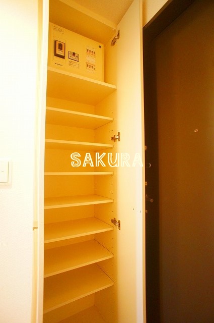 玄関　ゆとりある玄関スペース♪