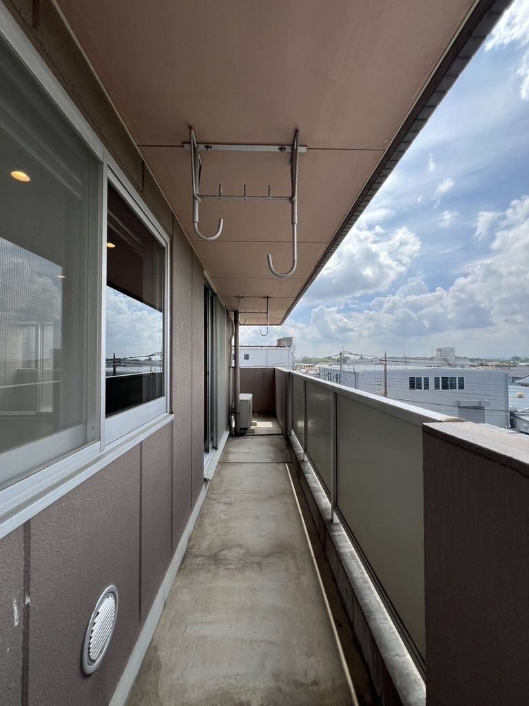 バルコニー　バルコニー