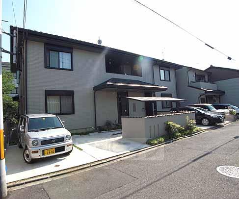 その他共有部分　屋根付き駐輪場。