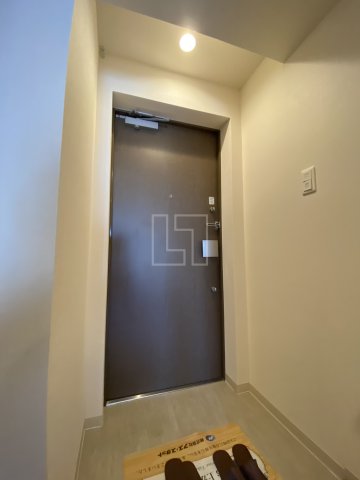 玄関　エグゼ堺筋本町　玄関