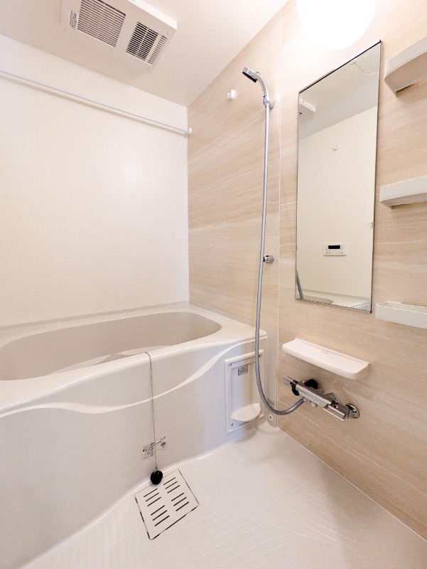 バス・シャワールーム　図面と現状に相違がある場合には現状を優先