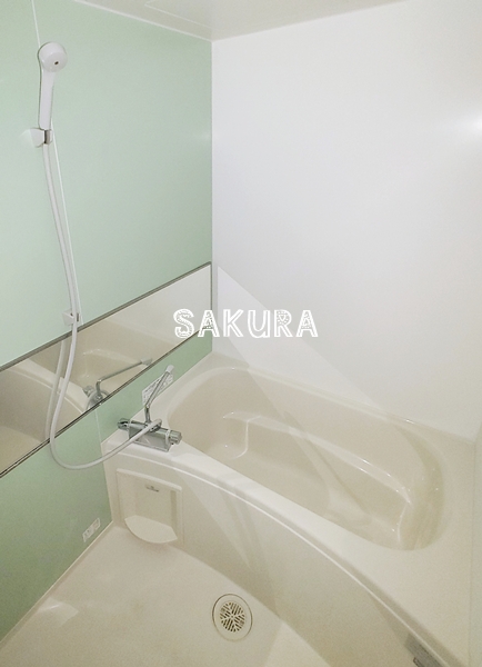 バス・シャワールーム　日々の疲れを癒すお風呂です♪