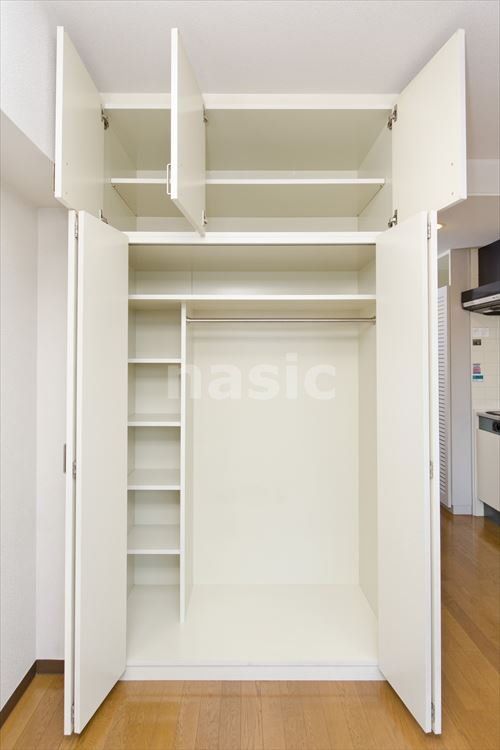 収納　クローゼット