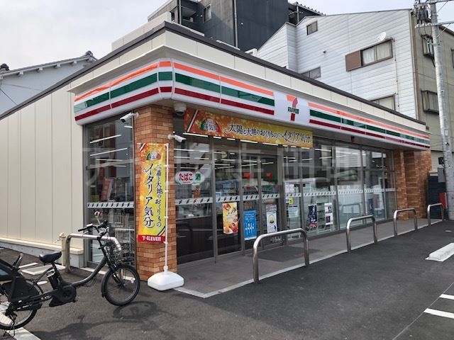 コンビニ　セブンイレブン大阪勝山南4丁目店（コンビニ）まで623m