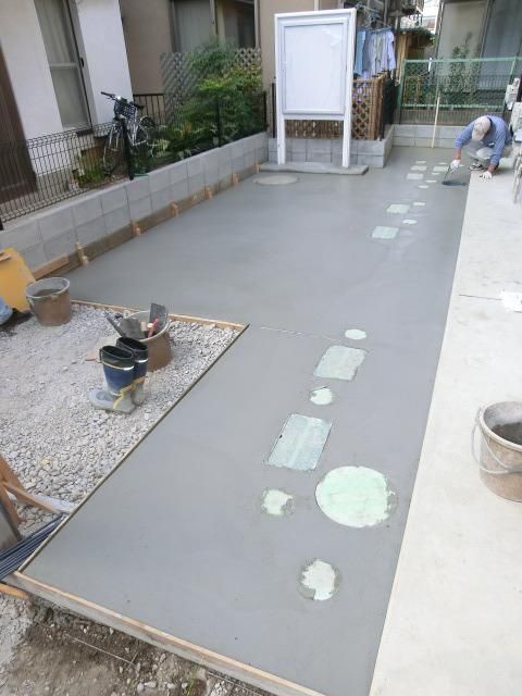 駐車場　駐輪スペース