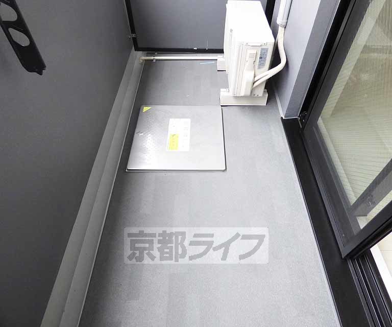 バルコニー　十分なスペース・日当たり・通風を確保したバルコニーです。