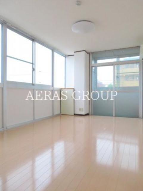 居室・リビング　別部屋同間取り