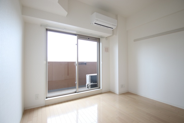 居室・リビング　※別室の参考写真の為、現況優先です。