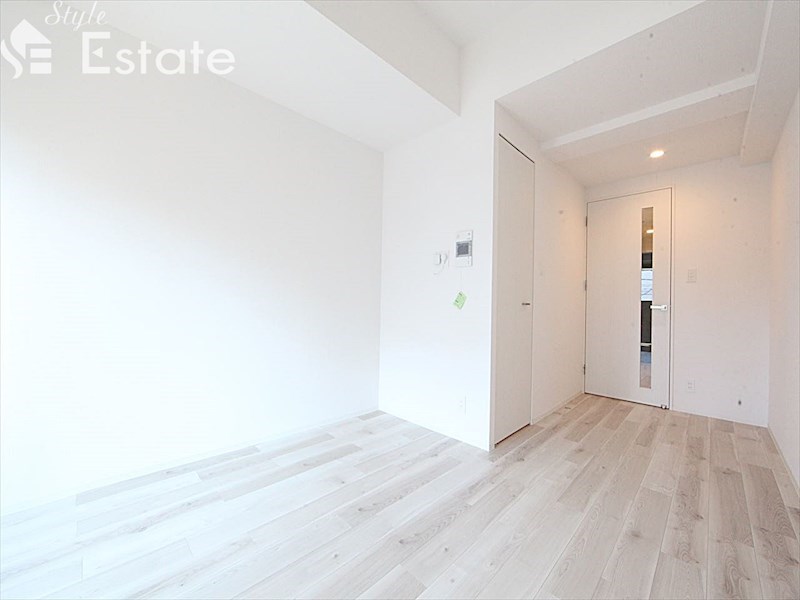 居室・リビング　内装