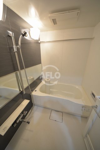 バス・シャワールーム　アビエール松屋町　浴室