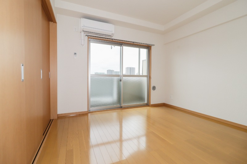 居室・リビング　図面と現状に相違がある場合には現状を優先